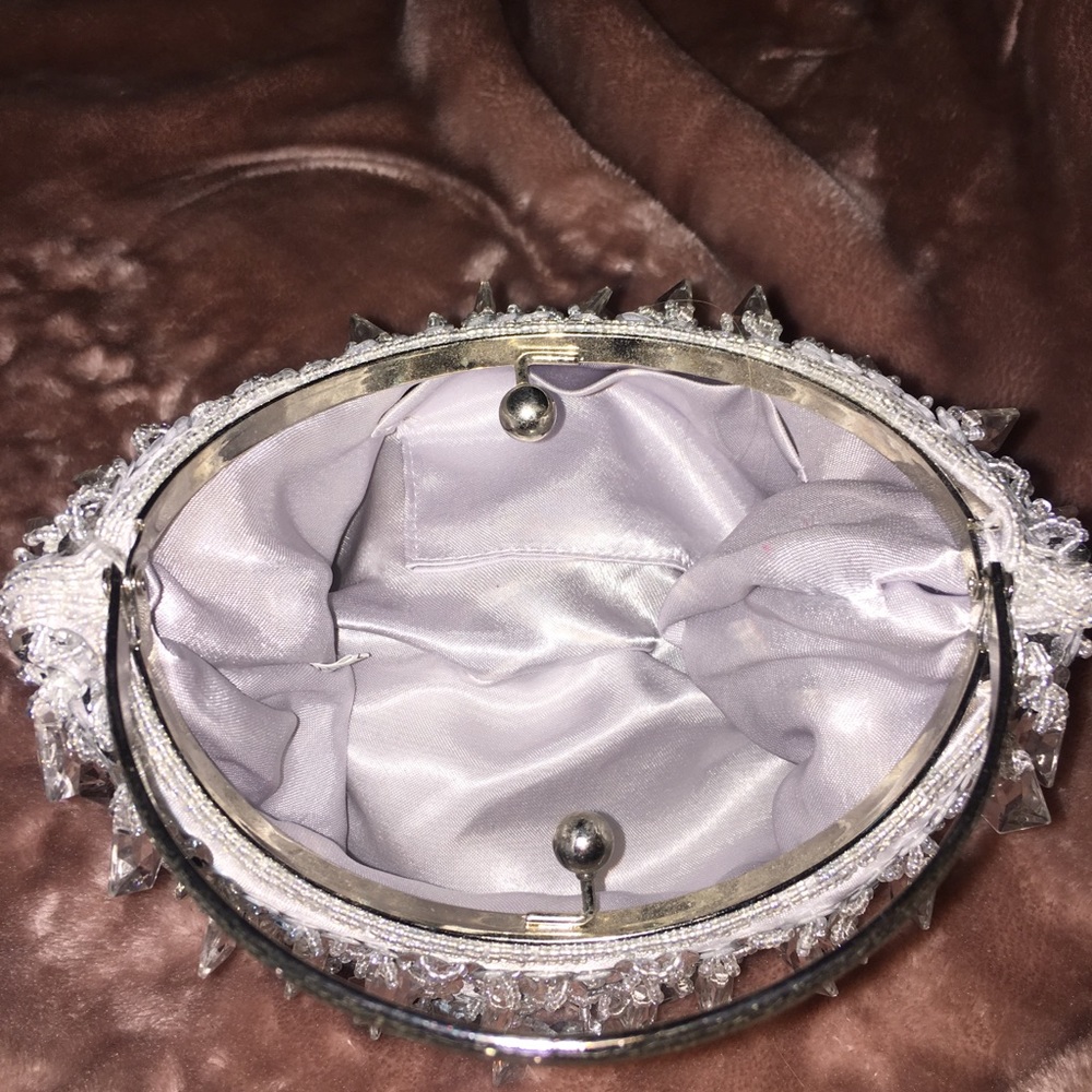 Beaded purse - Picture 4 of 4
